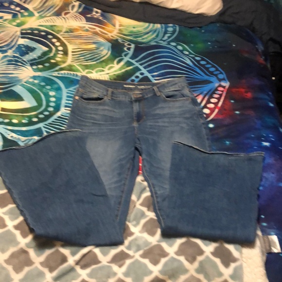 🌙2/$60🌙 Vintage washhigh waste flare jeans - Picture 2 of 5